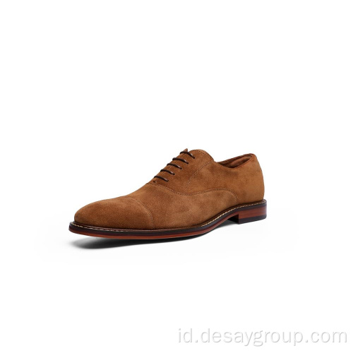 Sepatu pria suede quatity maksimum